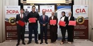 كلية الأعمال في جامعة فيلادلفيا تمنح طلبة المحاسبة فرصًا تدريبية للحصول على شهادات مهنية دولية - زاجل الإخباري