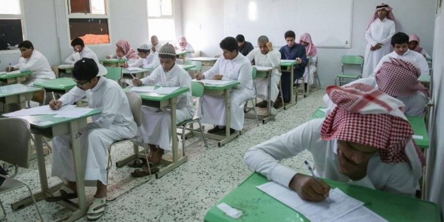 استثناء فئات من الاختبارات المركزية بالمدارس - زاجل الإخباري