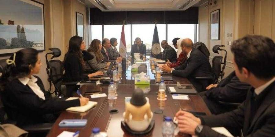 وزير السياحة جتماعاً مع المدير الإقليمي لمؤسسة التمويل الدولية IFC لمنطقة شمال أفريقيا - زاجل الإخباري