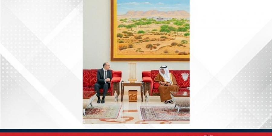 سمو ولي العهد رئيس مجلس الوزراء: المواطن البحريني أثبت جدارته وكفاءته في مختلف مواقع العمل بما يتحلى به من تفان وإخلاص وشغف للتميز فكان بذلك ركيزة أساسية في بناء صروح الإنجاز وتحقيق النجاحات - زاجل الإخباري