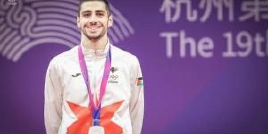 طالب عمان الاهلية البطل زيد مصطفى يحقق إنجازا عالميا في التايكواندو - زاجل الإخباري