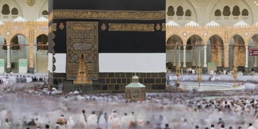 الحجاج يؤدون طواف الإفاضة في أجواء إيمانية وخدمات متكاملة - زاجل الإخباري