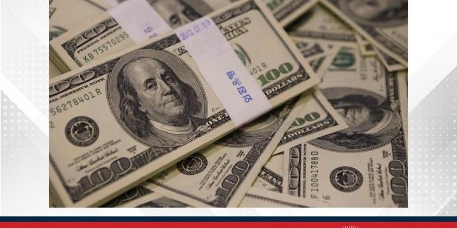تراجع الدولار الأمريكي أمام العملات العالمية وسط مخاوف اقتصادية وتأثير الرسوم الجمركية - زاجل الإخباري