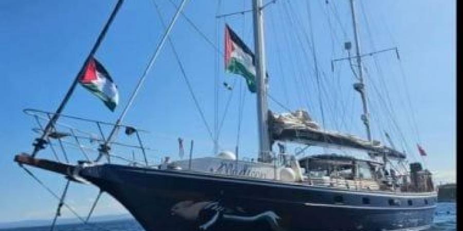 ماكرون يطالب بعودة الفرنسيين ضمن طاقم السفينة "مادلين" التي اعترضتها إسرائيل - زاجل الإخباري