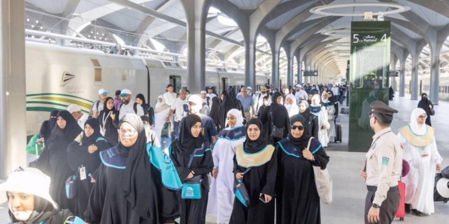 المدينة المنورة تستقبل طلائع الحجاج المتعجلين - زاجل الإخباري