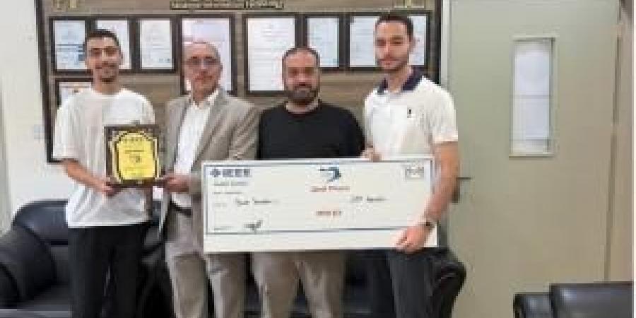 فريق جامعة البترا يحصد المركز الثاني في هاكاثون IEEE لنماذج الذكاء الاصطناعي - زاجل الإخباري