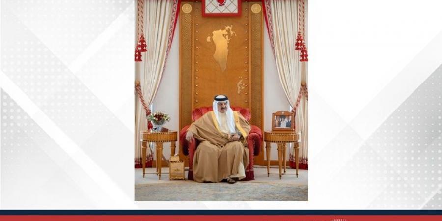 جلالة الملك المعظم يستقبل سمو ولي العهد رئيس مجلس الوزراء وعددًا من كبار المسؤولين - زاجل الإخباري