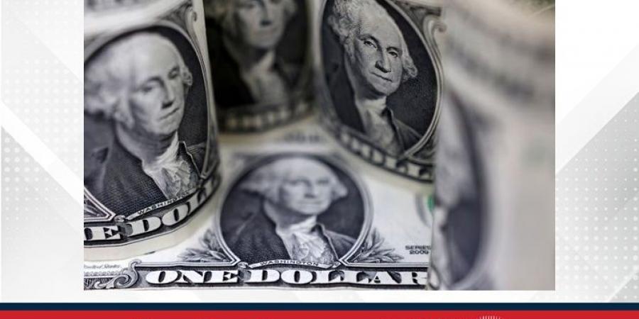 الدولار يستقر والين يرتفع بعد قرار بنك اليابان المركزي - زاجل الإخباري