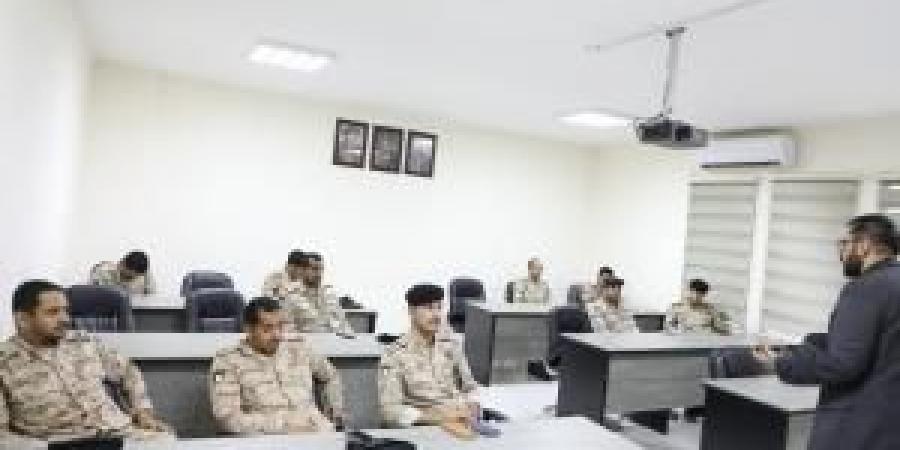 كلية الإعلام في جامعة الزرقاء تساهم في تنفيذ برنامج تدريبي مع معهد الإعلام العسكري - زاجل الإخباري
