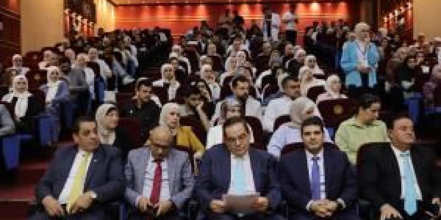 في عصر يُعيد فيه الذكاء الاصطناعي رسم ملامح المهنة .. صيدلة فيلادلفيا تنظم يومها العلمي الثامن بعنوان: "مستقبل الصيدلة في عصر الذكاء الاصطناعي" - زاجل الإخباري
