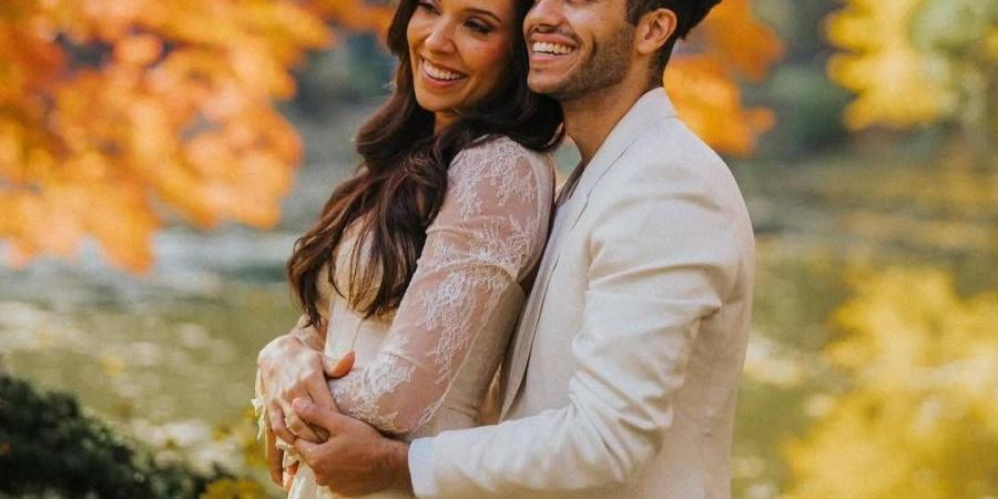 هي ممثلة ومنتجة... فنان عالمي يكشف موعد زفافه من خطيبته الهندية (صورة) - زاجل الإخباري