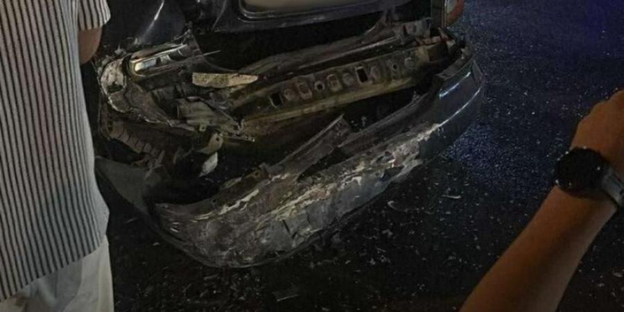 حادث تصادم بين مركبتين عند إشارات المواصفات والمقاييس في عمّان - زاجل الإخباري