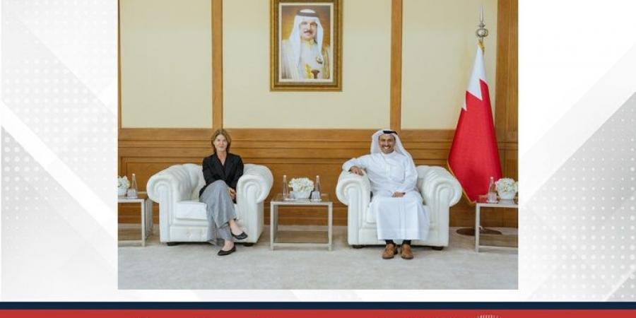 وزير الإعلام يلتقي مديرة الإنتاج في شركة MBC Studios - زاجل الإخباري