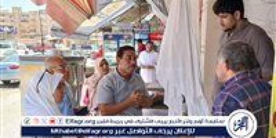 مرسى مطروح: تحرير 7 محاضر لمحلات الجزارة والدواجن وتوجيه إنذارات بعدم المخالفات بالشارع - زاجل الإخباري