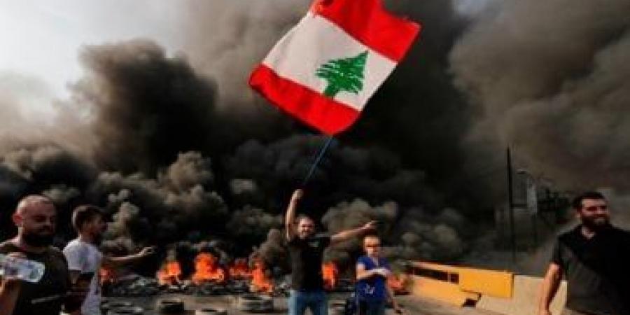 "صحة لبنان": مقتل شخص في غارة إسرائيلية على بلدة دير سريان بقضاء مرجعيون - زاجل الإخباري
