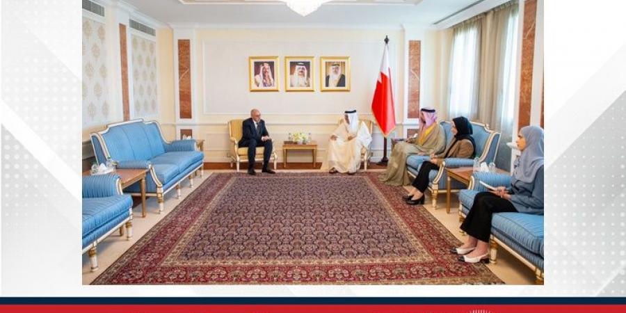 وزير الخارجية يستقبل سفير جمهورية أوكرانيا لدى مملكة البحرين والمقيم في أبوظبي بمناسبة انتهاء فترة عمله - زاجل الإخباري