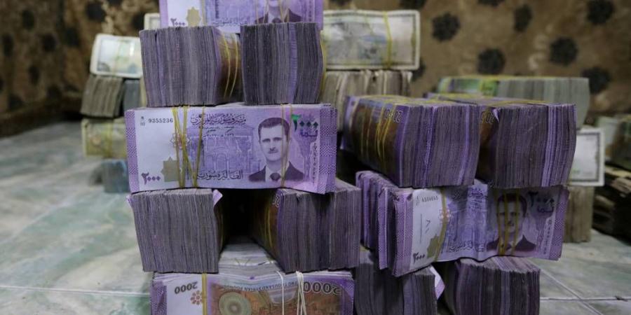 سوريا تعتزم إصدار أوراق نقدية جديدة وحذف صفرين سعياً لتحقيق الاستقرار - زاجل الإخباري