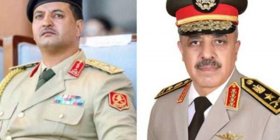 رئيس أركان حرب القوات المسلحة يهنئ الفريق أول خالد خليفة حفتر بمناسبة توليه منصب رئيس الأركان العامة للجيش الوطنى الليبى - زاجل الإخباري