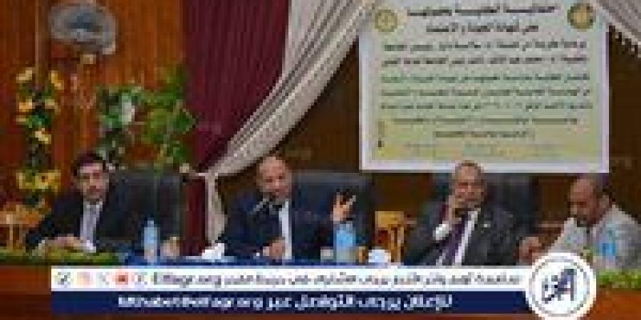نائب رئيس جامعة الأزهر يشهد احتفالية كلية الشريعة والقانون أسيوط بحصولها على شهادة الاعتماد والجودة - زاجل الإخباري