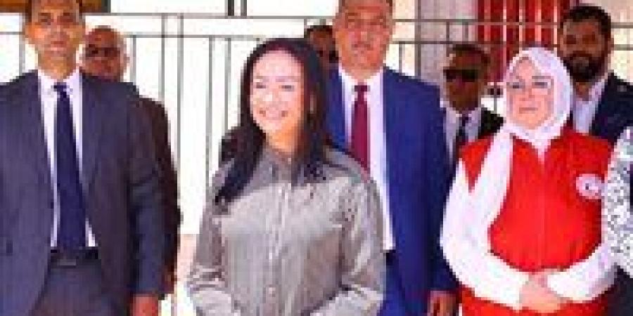 وزيرة التضامن الاجتماعي تتفقد مجمع "حياة" بالجيزة.. وتوجه بدراسة أوضاع الأبناء المحتجزين بدار الدفاع الاجتماعي خلال شهر - زاجل الإخباري