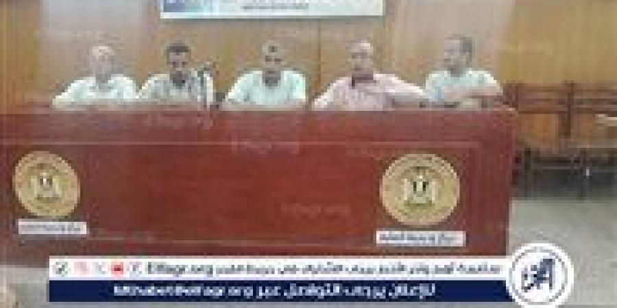 "لهذا السبب "وكيل وزارة الزراعة بأسيوط يلتقي مزراعي الغنايم اليوم - زاجل الإخباري