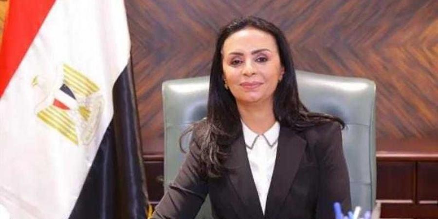 وزيرة التضامن الاجتماعي تصدر قرارًا بتكليف الدفعة 105 من خريجي الجامعات لأداء الخدمة العامة لمدة عام - زاجل الإخباري