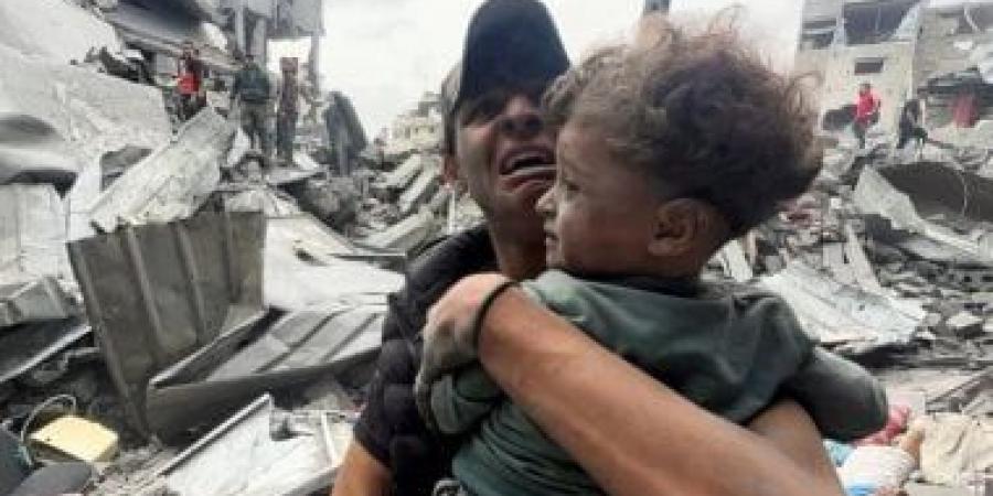 استشهاد 33 فلسطينيا في قطاع غزة منذ فجر اليوم بينهم 9 من منتظري المساعدات - زاجل الإخباري