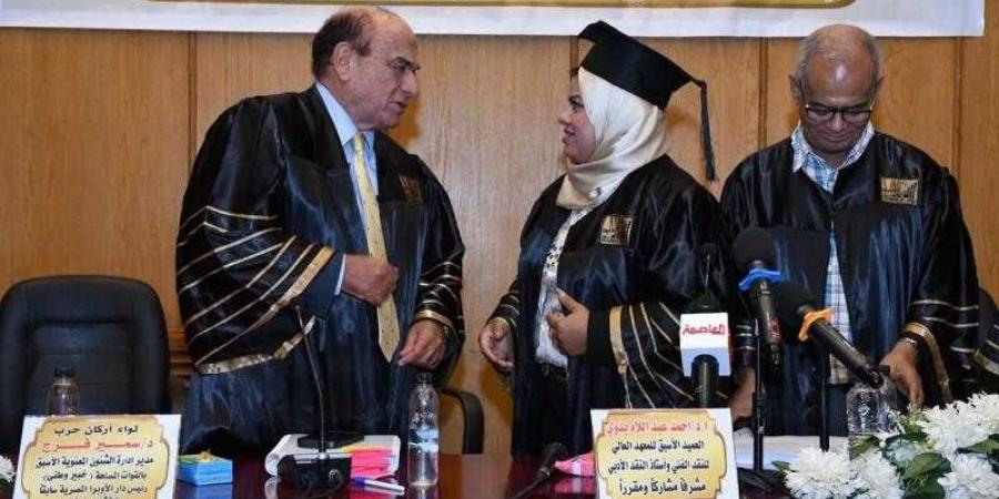 الكلمة تهنئ الزميلة دينا دياب لحصولها على الدكتوراه بامتياز مع مرتبة الشرف - زاجل الإخباري
