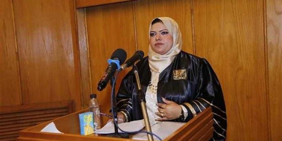 الزميلة دينا دياب تحصل على الدكتوراه بامتياز مع مرتبة الشرف - زاجل الإخباري