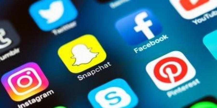 نيبال تحجب معظم مواقع التواصل الاجتماعى لعدم تسجيلها لدى الحكومة - زاجل الإخباري