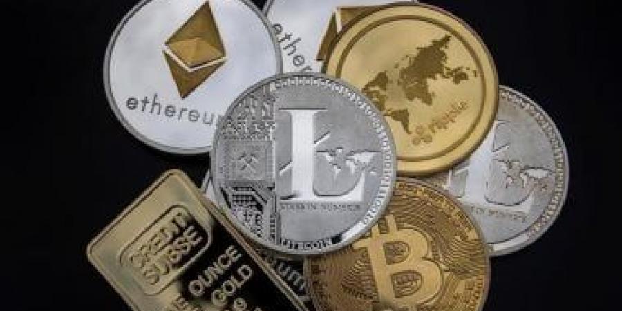 تراجع العملات الرقمية بقيادة "بيتكوين" وسط ترقب بيانات التضخم - زاجل الإخباري
