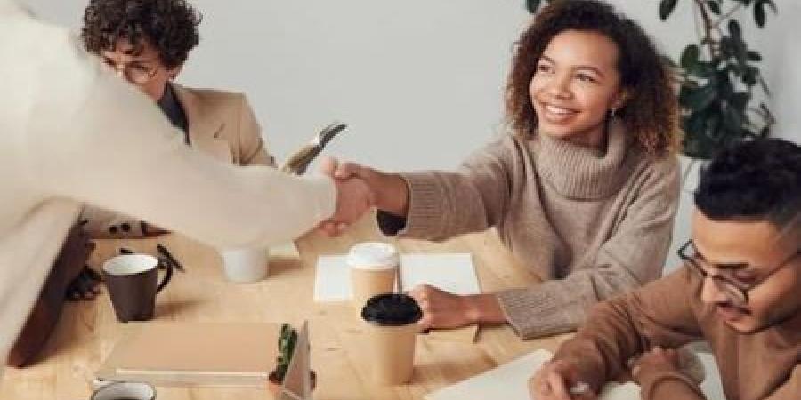 4 أبراج تتعامل مع خصومها بدبلوماسية وذكاء ولا تدخل صراعا مع عدوها - زاجل الإخباري