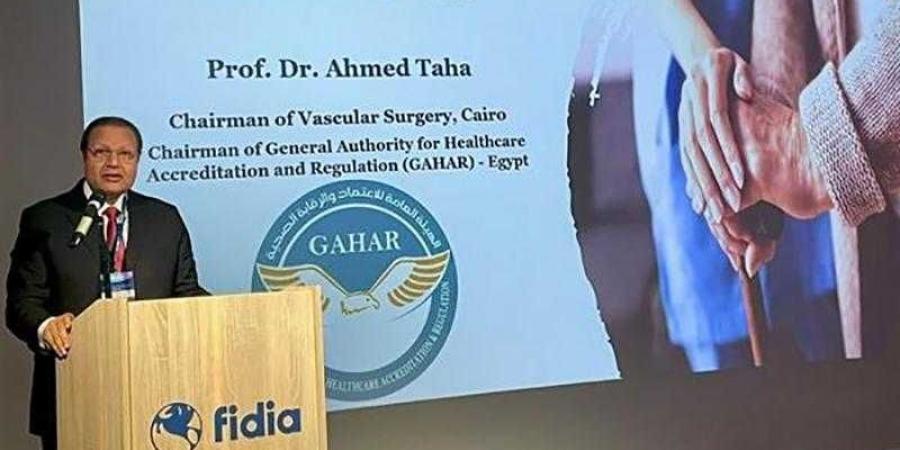 رئيس الاعتماد والرقابة الصحية يستعرض التجربة المصرية الرائدة في إدارة الجروح والقرح المزمنة والحادة - زاجل الإخباري