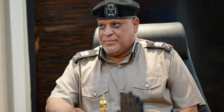 وزير الداخلية يشيد بجهود مديرية أمن الواحات في تعزيز الاستقرار - زاجل الإخباري