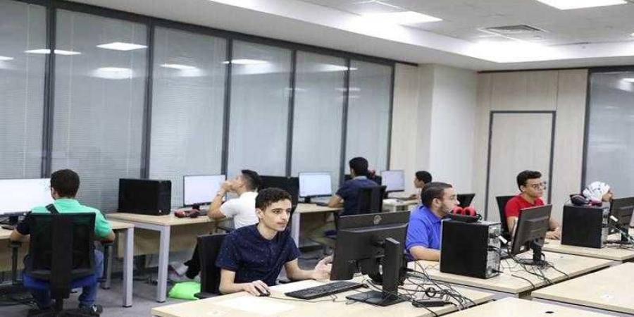 وزارة التعليم: التقدم لأول امتحان بشهادة البكالوريا المصرية إجبارى - زاجل الإخباري