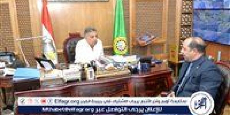 محافظ الدقهلية يستقبل مدير مديرية الطب البيطري الجديد ويؤكد دعمه الكامل لجهود المديرية - زاجل الإخباري