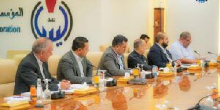 الوطنية للنفط والكهرباء تبحثان حلولاً لتفادي توقف محطات التوليد - زاجل الإخباري